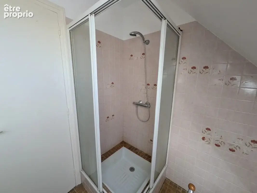 Seglien maison néo bretonne de 150m² de 7 pièces avec vie de plain pied parcelle clôturée de 807m² - photo 17