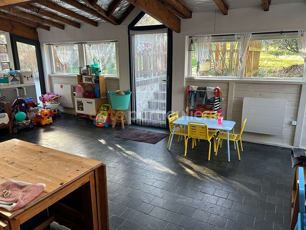 Appartement à ABLON-SUR-SEINE