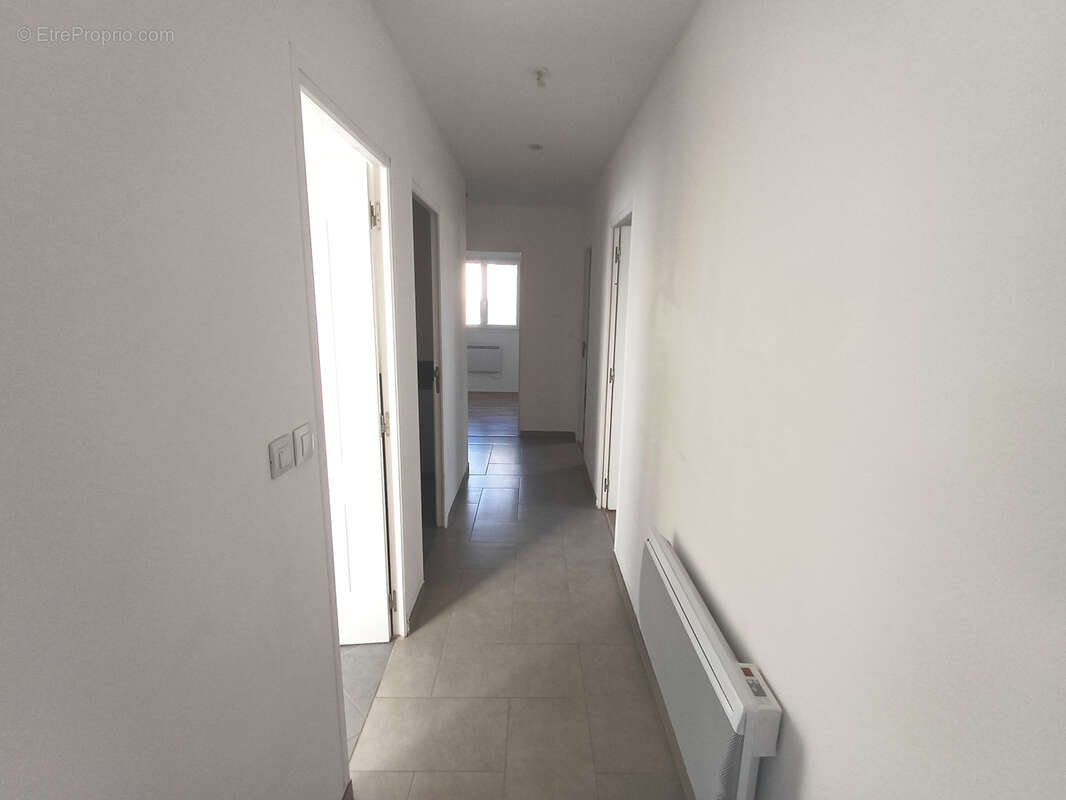 Maison à SAINT-VAAST-D'EQUIQUEVILLE