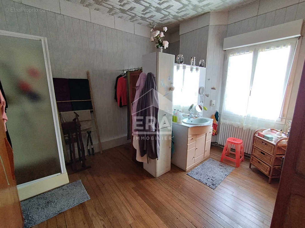 Maison à MONTPON-MENESTEROL