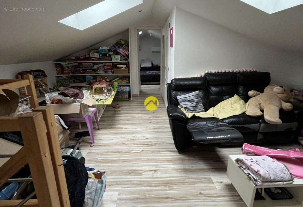 Maison à SAINT-PRIEST-BRAMEFANT