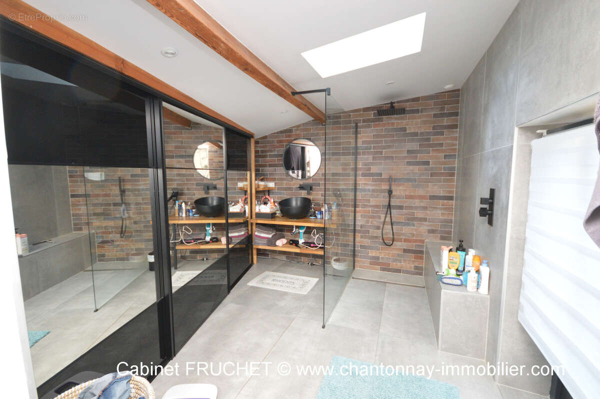 Maison à CHANTONNAY