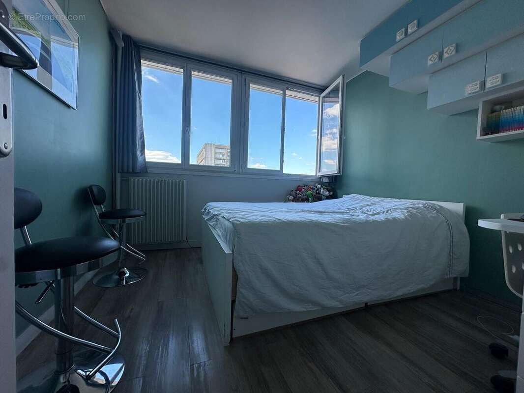 chambre2 - Appartement à PARIS-13E