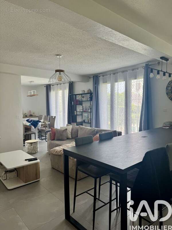 Photo 2 - Appartement à CLERMONT-FERRAND