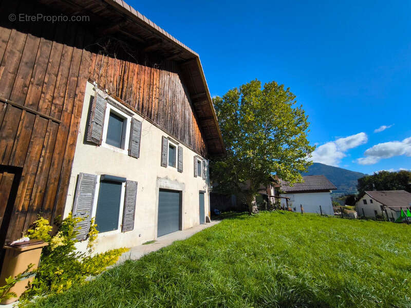 Maison à VIUZ-EN-SALLAZ