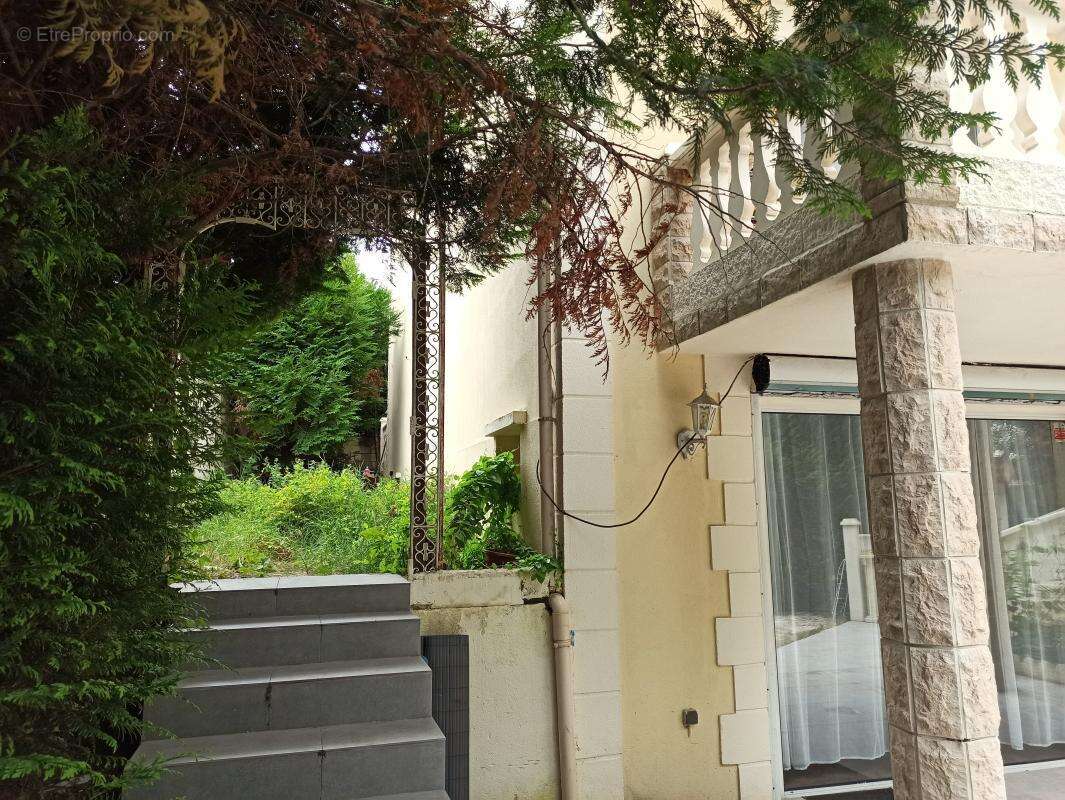 Maison à NOISY-LE-SEC