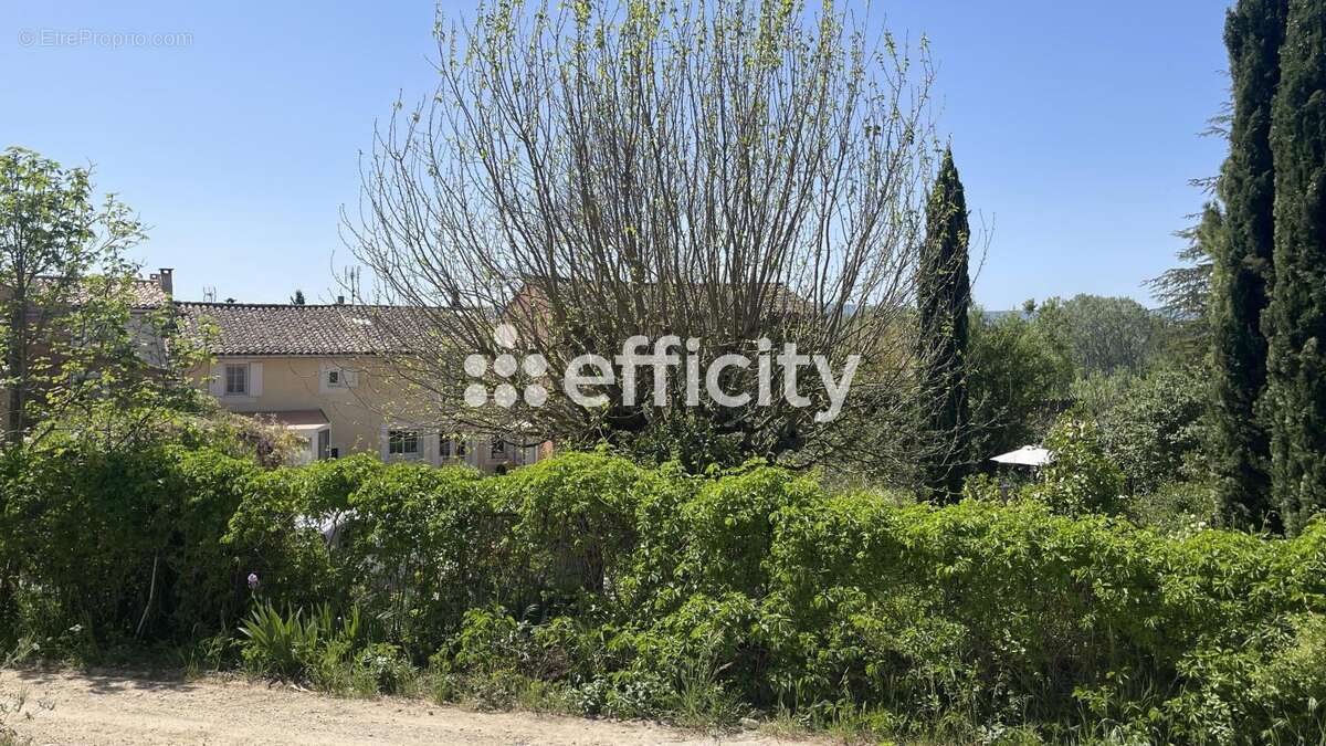 Maison à ROUSSILLON