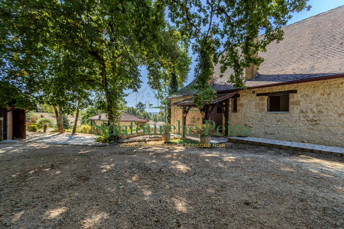 Maison à SARLAT-LA-CANEDA