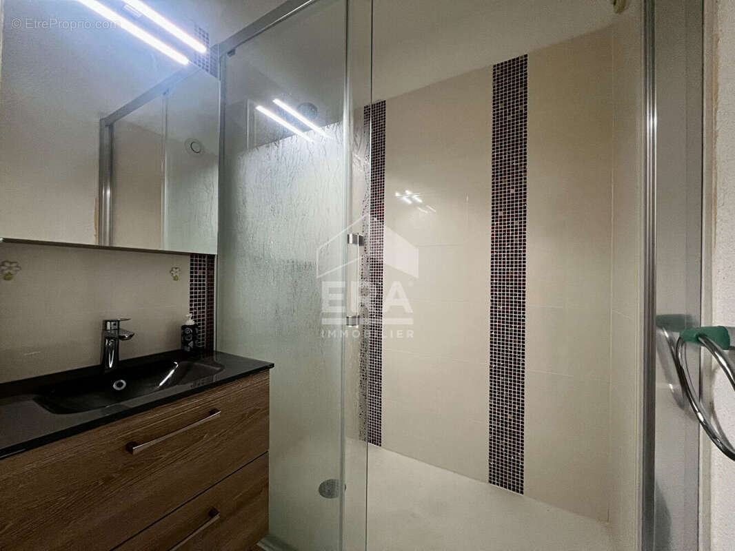 Appartement à VAUX-SUR-MER