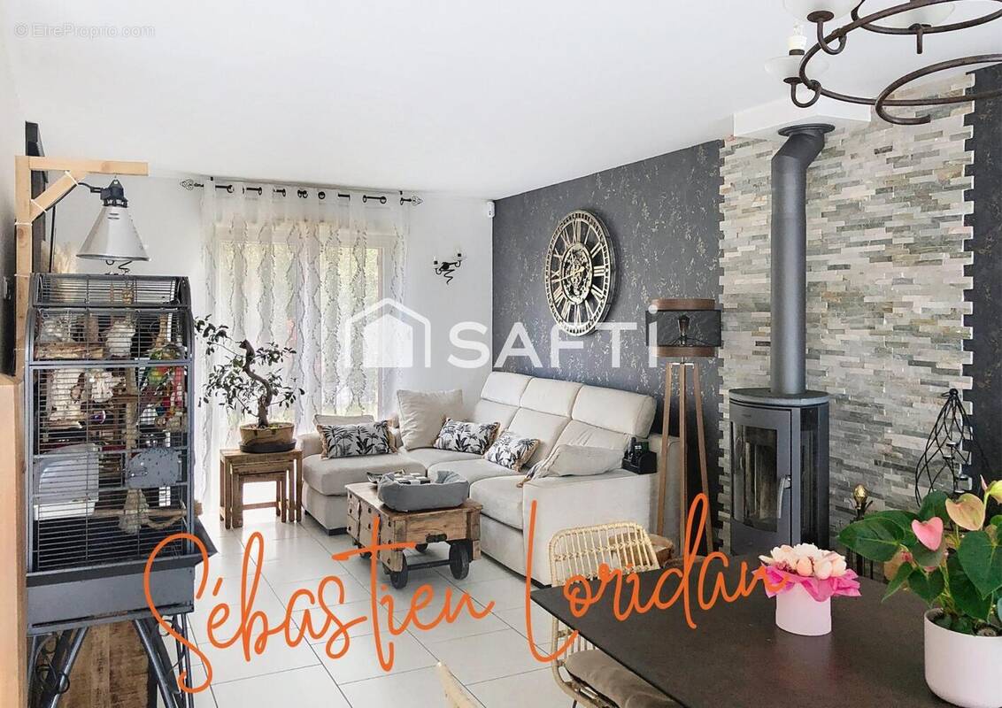 Photo 1 - Maison à LEERS