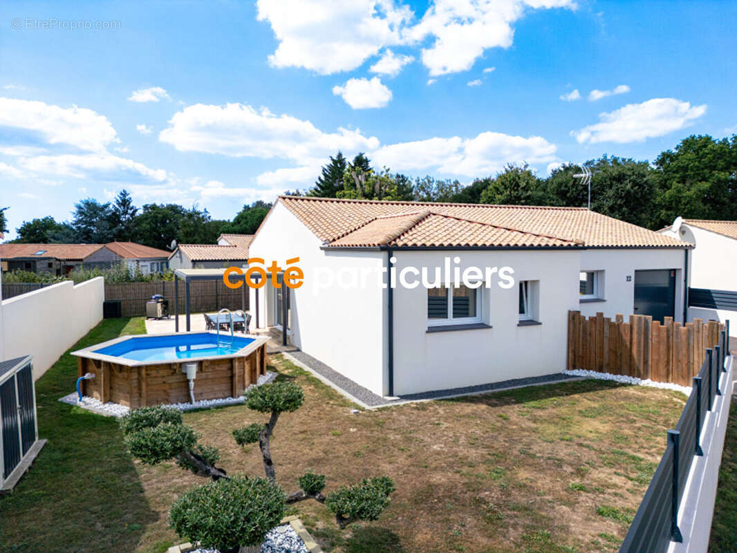 Maison à LA CHAPELLE-ACHARD