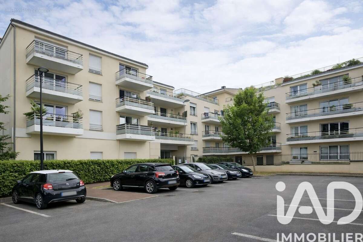 Photo 7 - Appartement à CORBEIL-ESSONNES