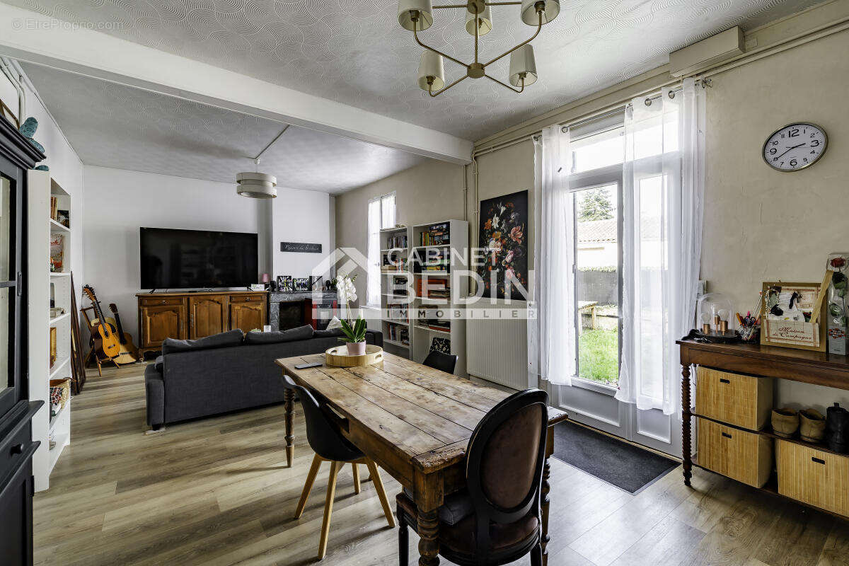 Maison à SAINT-GERVAIS