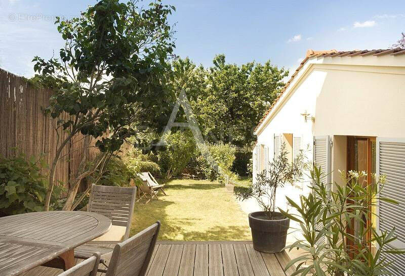 Maison à RUEIL-MALMAISON