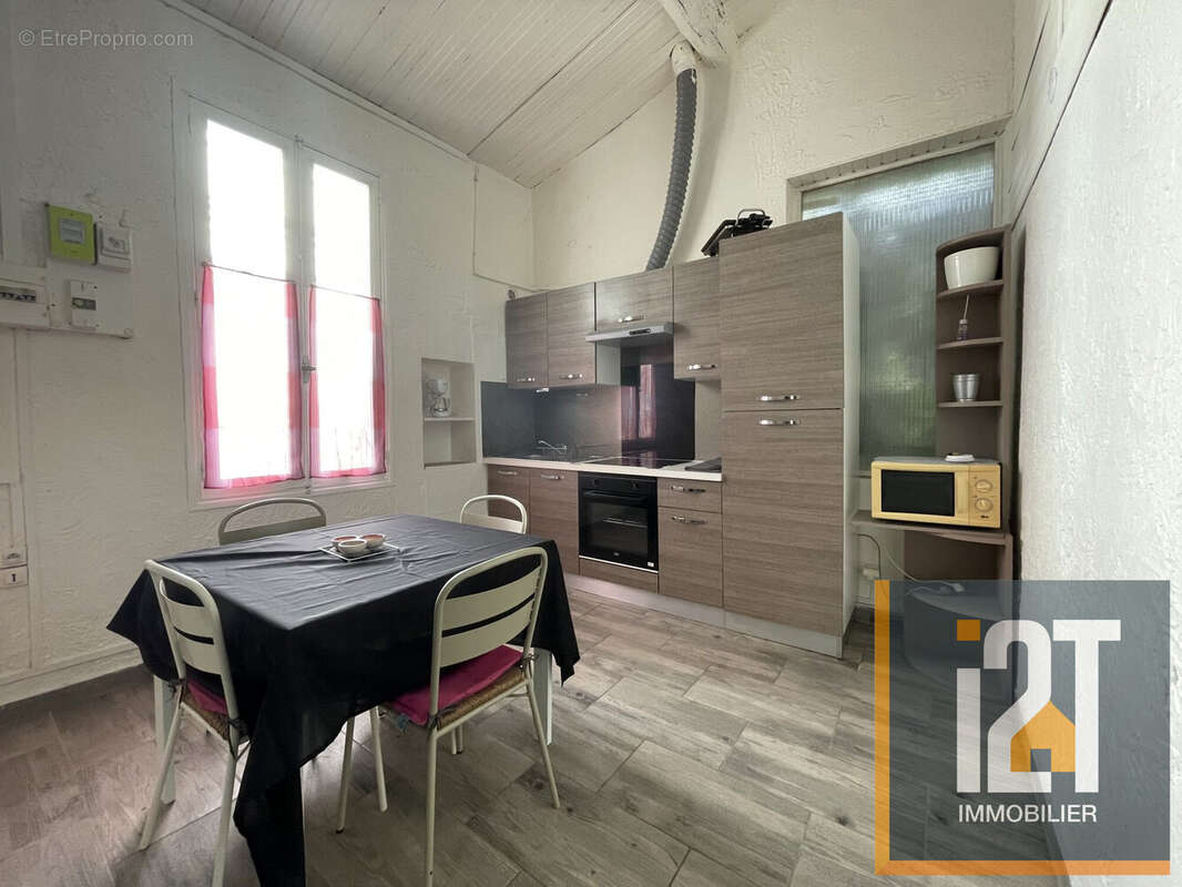 Appartement à NIMES