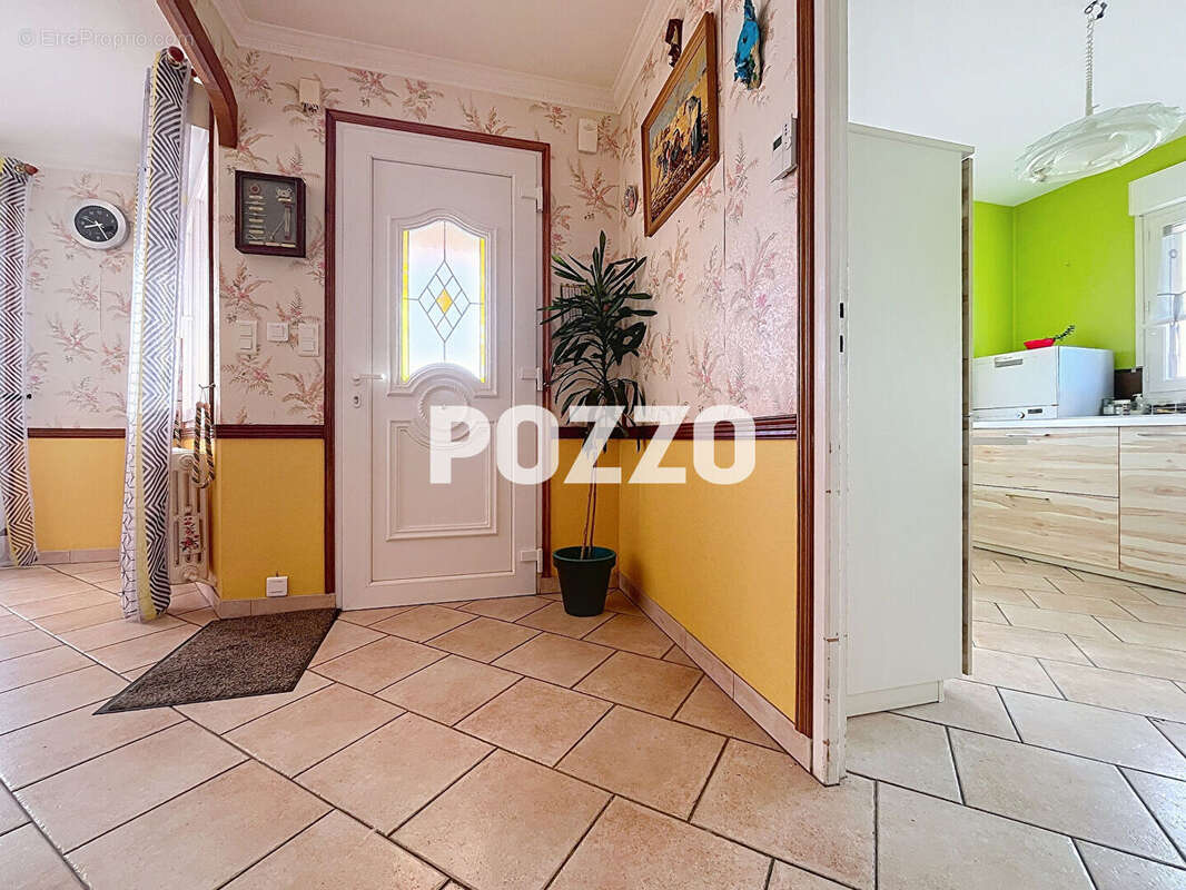 Maison à BRICQUEVILLE-SUR-MER