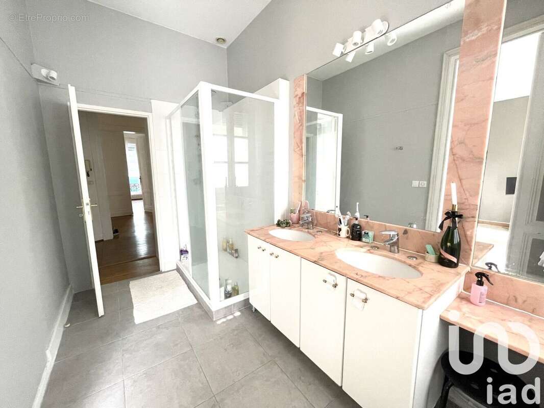 Photo 9 - Appartement à BORDEAUX