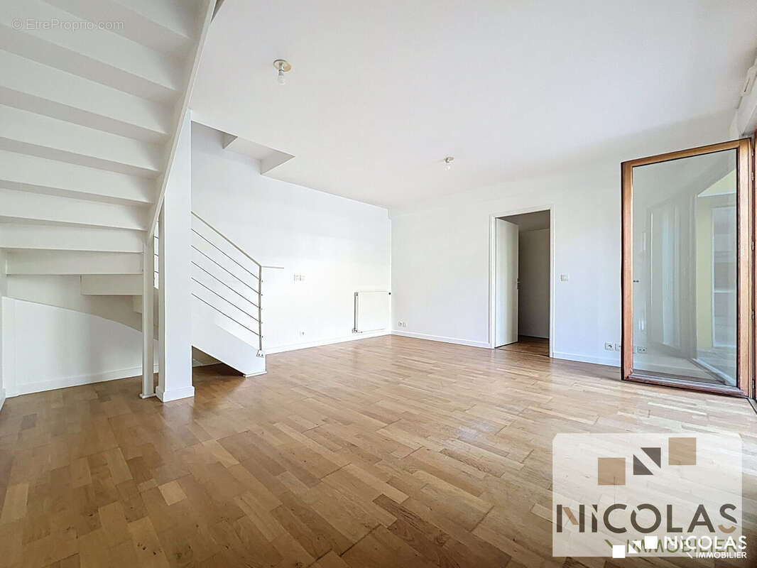 Appartement à BORDEAUX