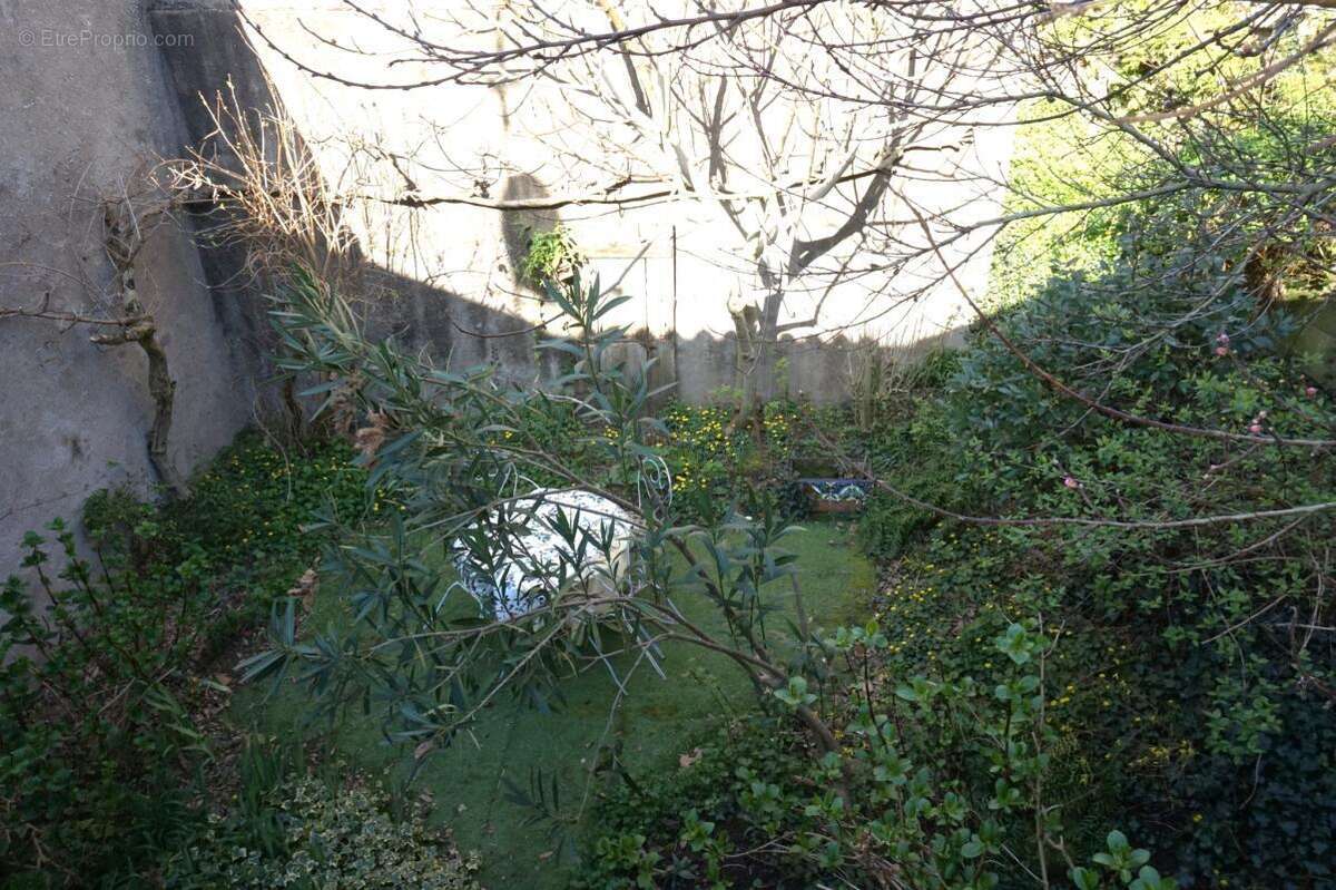 Maison à MORTAGNE-SUR-SEVRE