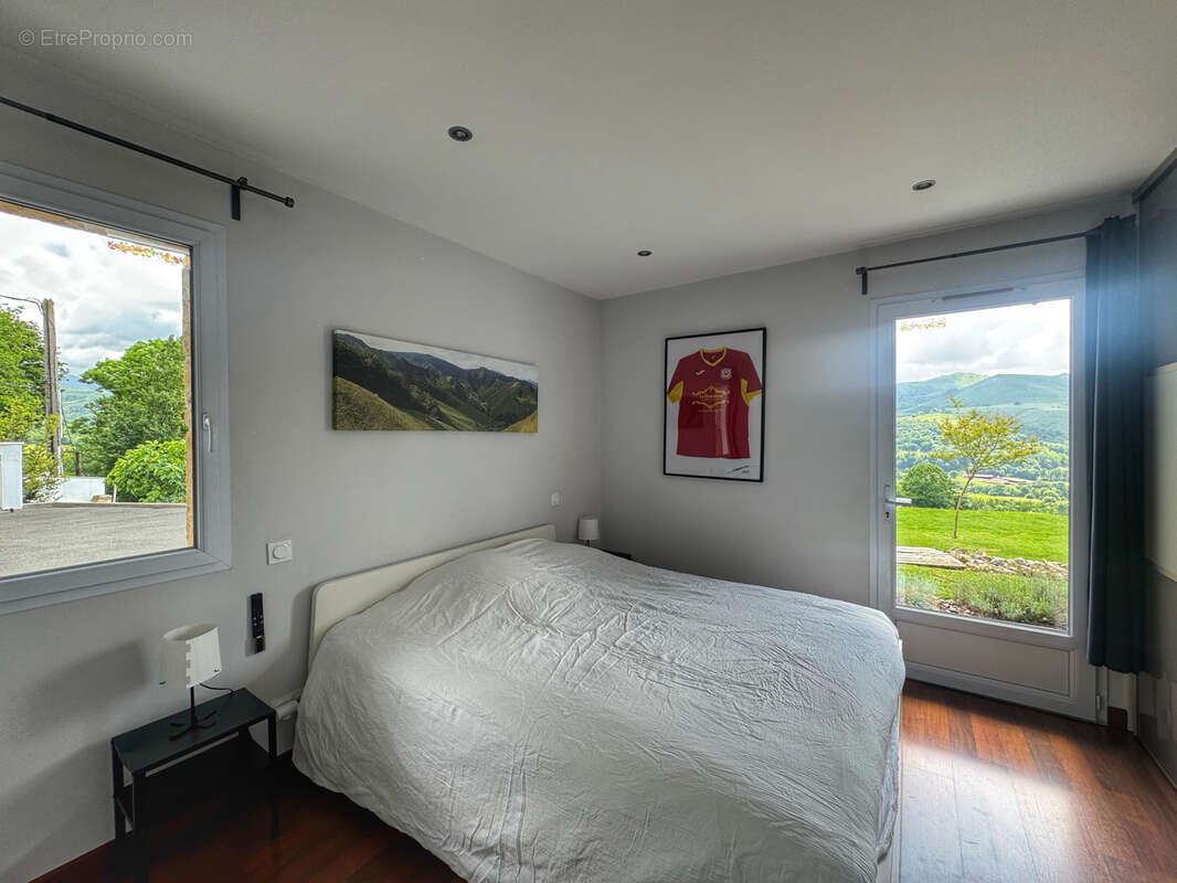 Maison à SAINT-JEAN-PIED-DE-PORT