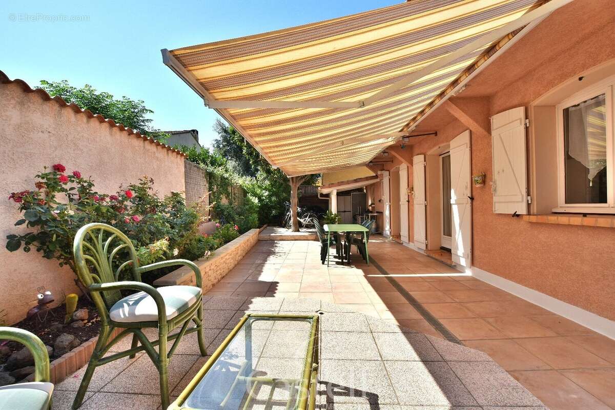 Villa 5 pièces + piscine - photo 3