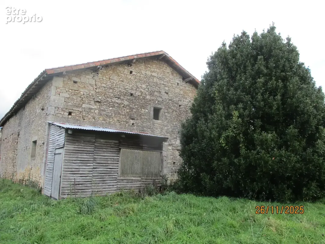 Ferme à rénover. - photo 11