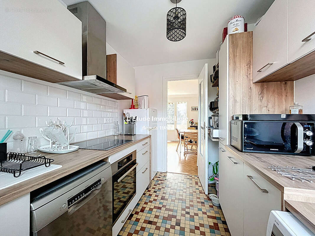 Appartement à CALUIRE-ET-CUIRE