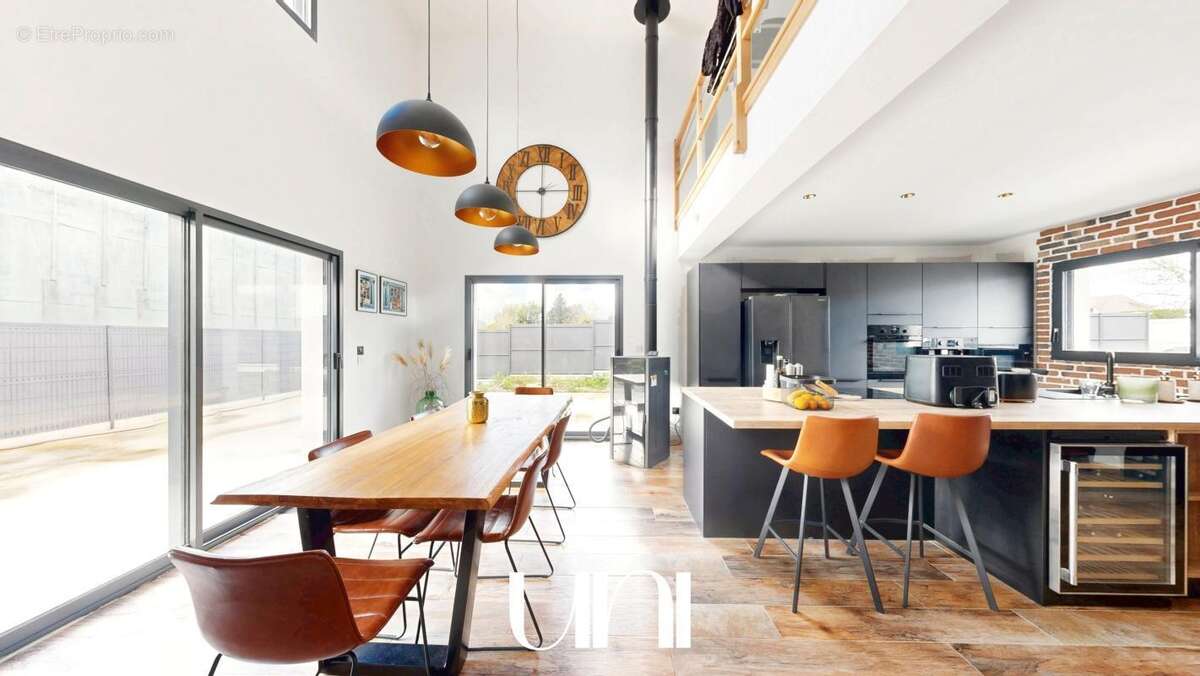 Maison à SAINT-MARTIN-DES-ENTREES