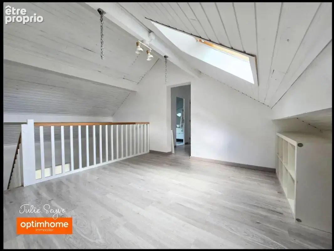 Maison individuelle Cessy - 1100m² de terrain, sous-sol complet – 2 chambres, bureau et espace mezzanine – Quartier Tutegny - photo 10