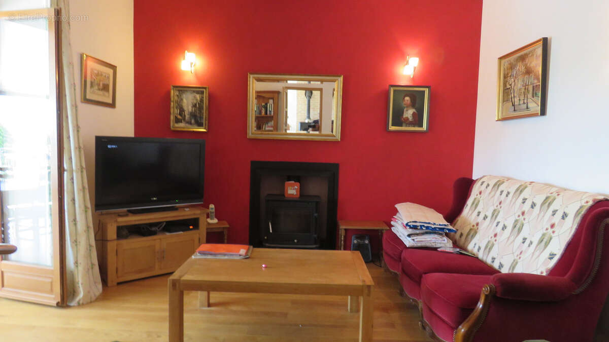 Maison à SAINT-JORY-LAS-BLOUX