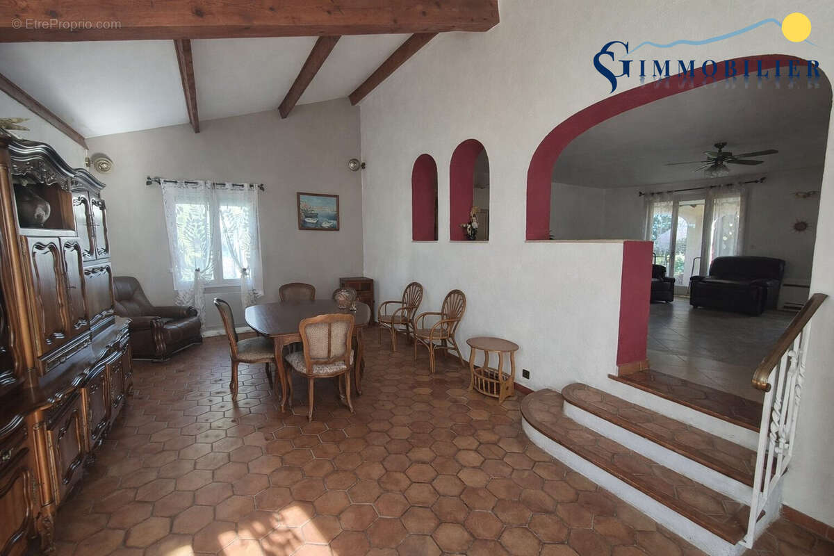 Maison à LA FARLEDE