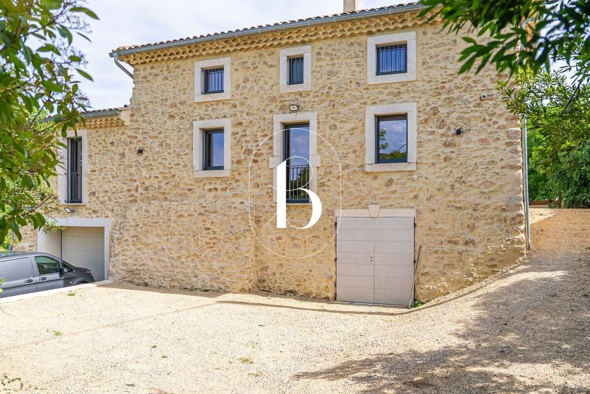 Maison à GOUDARGUES