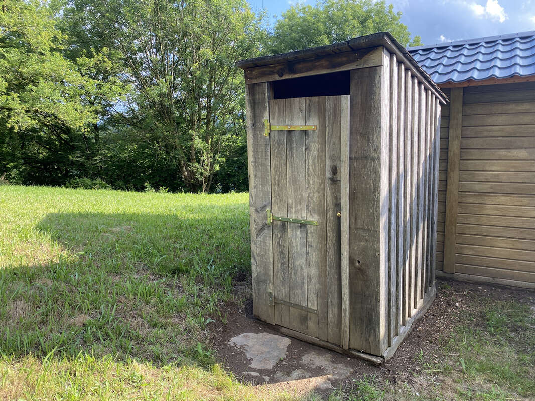 Terrain à POMAYROLS