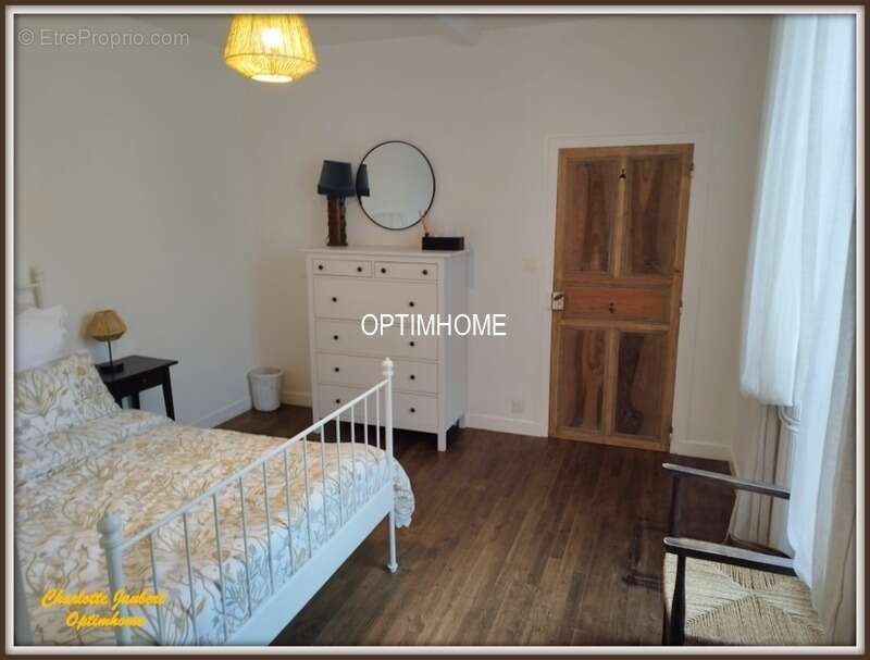 Maison à SAINT-AULAYE