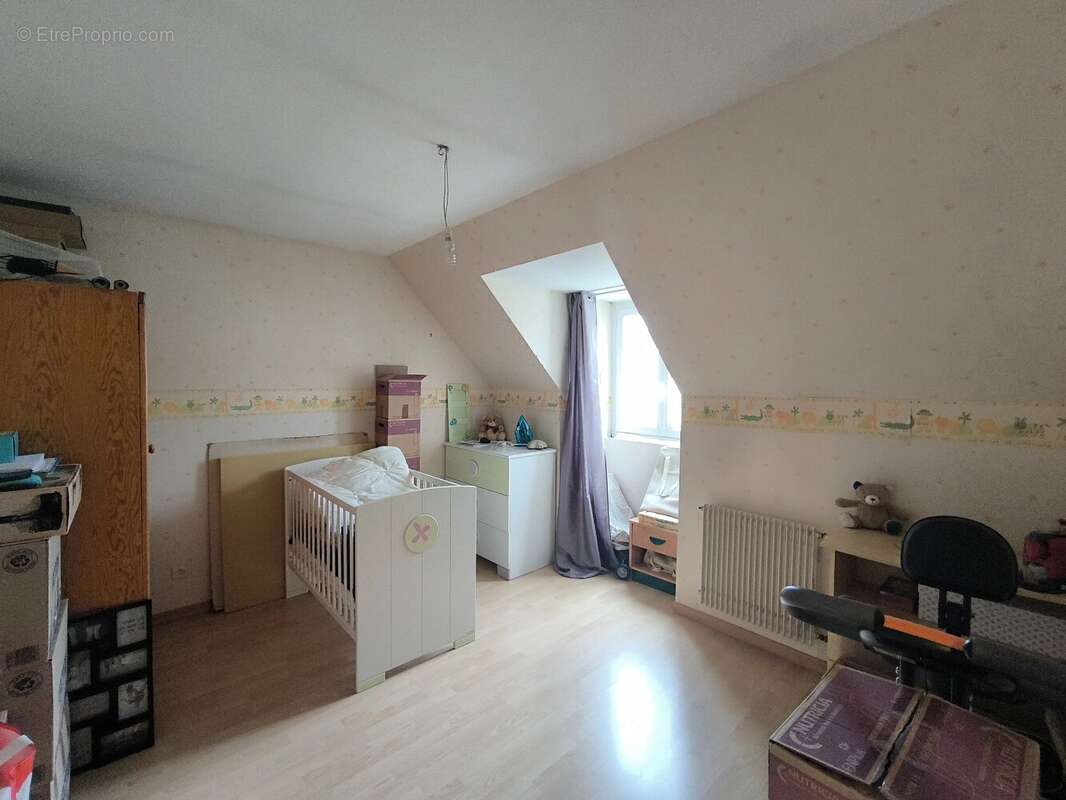 Maison à SAINT-JUNIEN