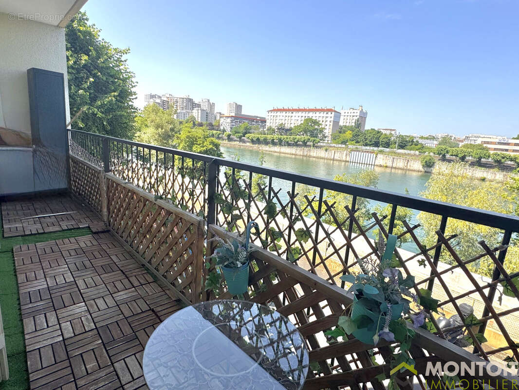 Appartement à CHOISY-LE-ROI