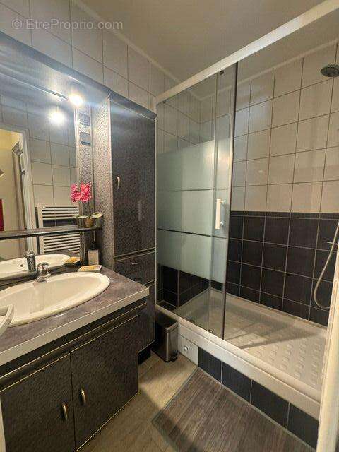 Appartement À Vendre - photo 11