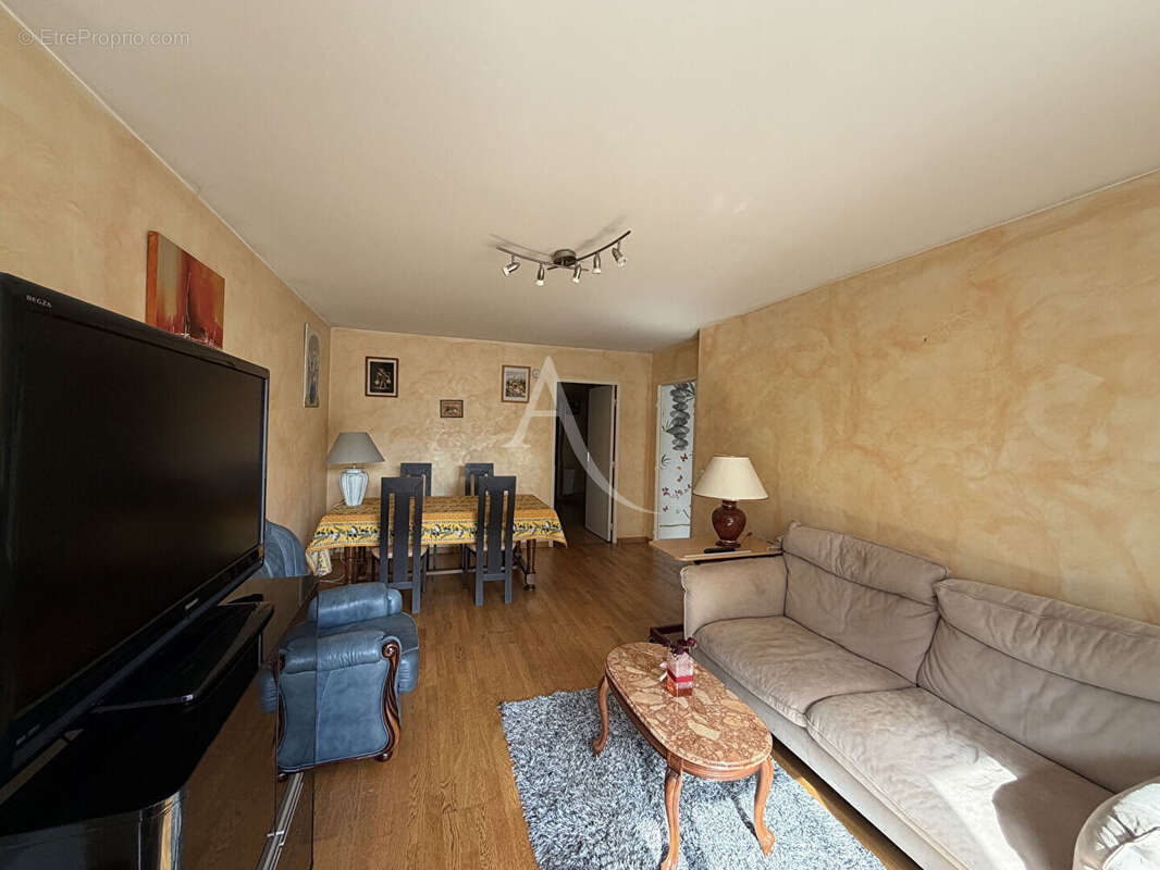 Appartement à DRANCY