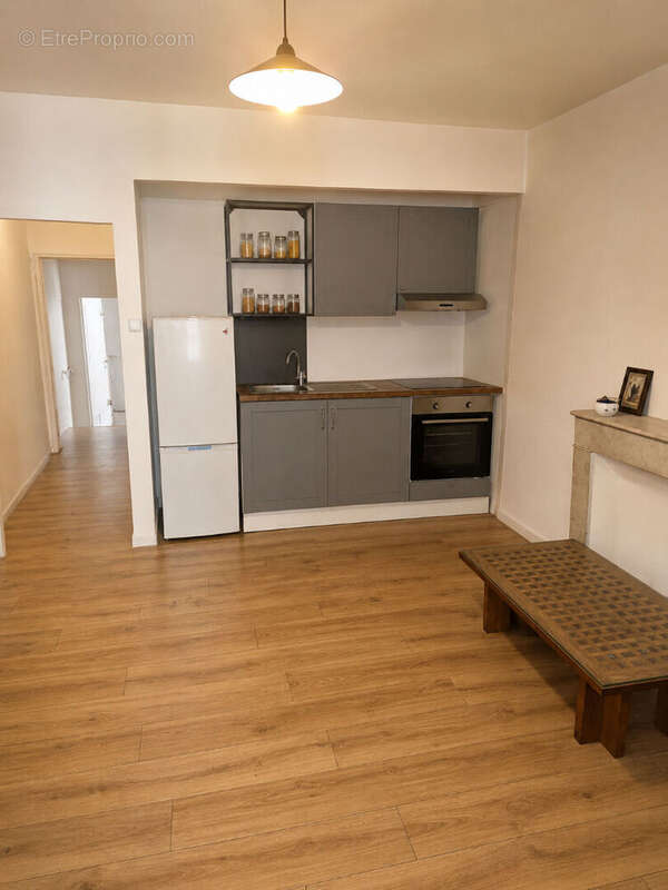 Appartement 30 m² à Varages  - photo 5