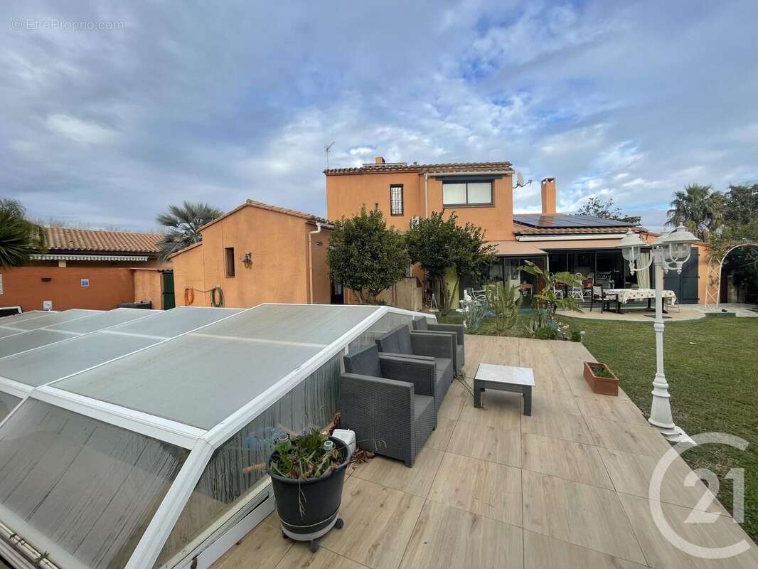 Maison à SAINT-CYPRIEN