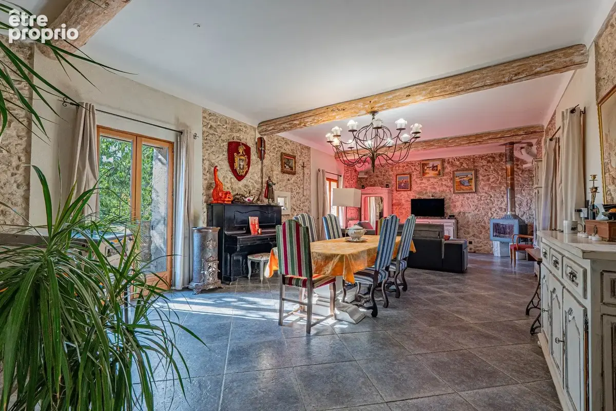 Maison 12 pièces 343 m² à vendre à Nice (06200) - photo 4