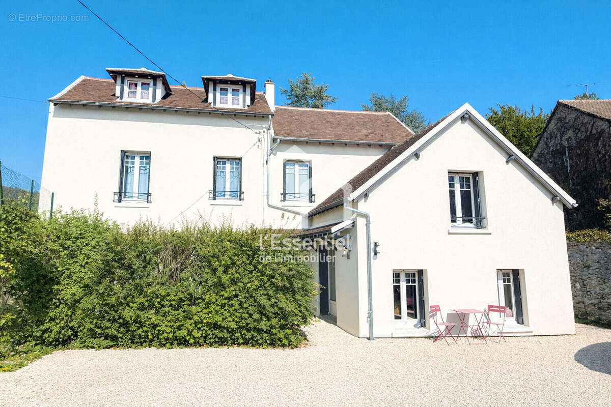 Maison à TRIEL-SUR-SEINE