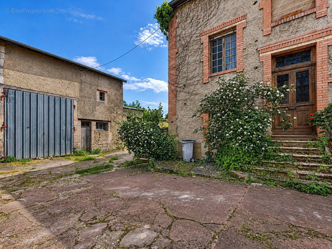 Maison à HAN-SUR-MEUSE