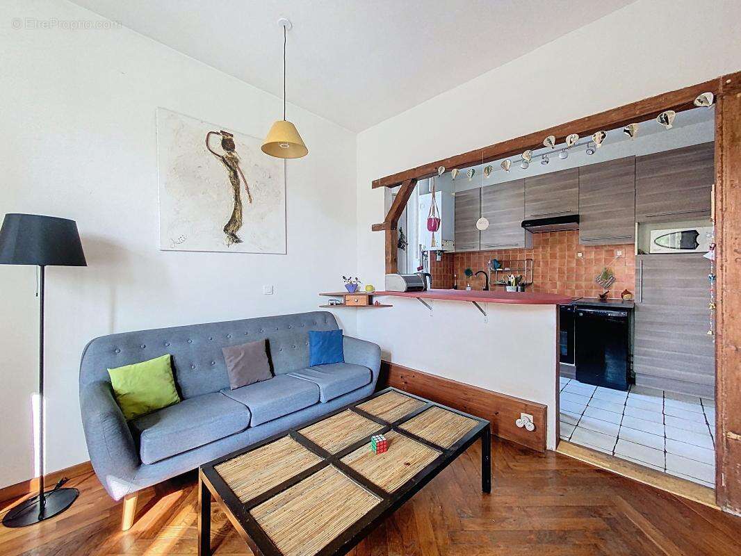 Appartement à VENISSIEUX
