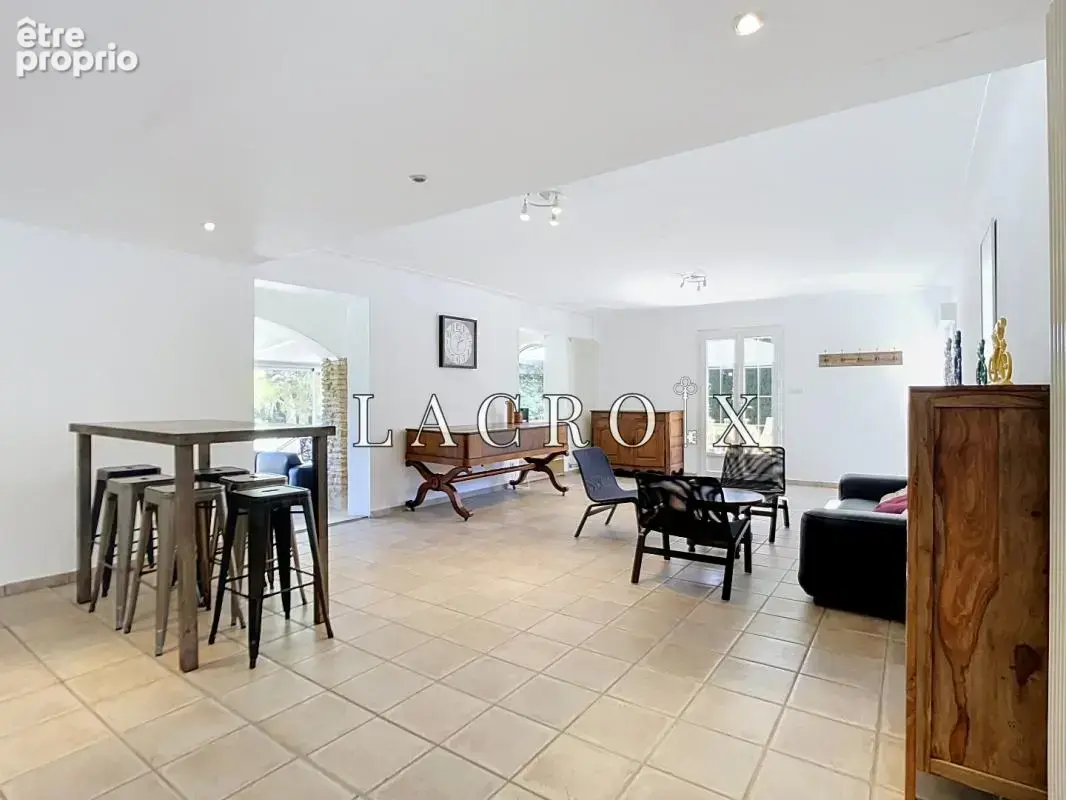 Maison 6 pièces 177 m² à vendre à Bedoin (84410) - photo 5