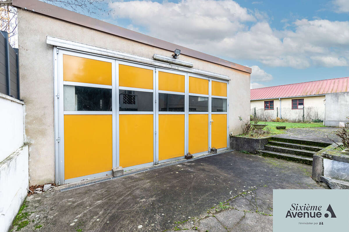 Maison à SAVIGNY-SUR-ORGE