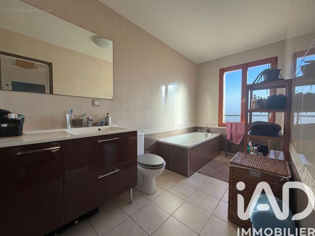 Photo 8 - Maison à BOISSY-LE-CUTTE