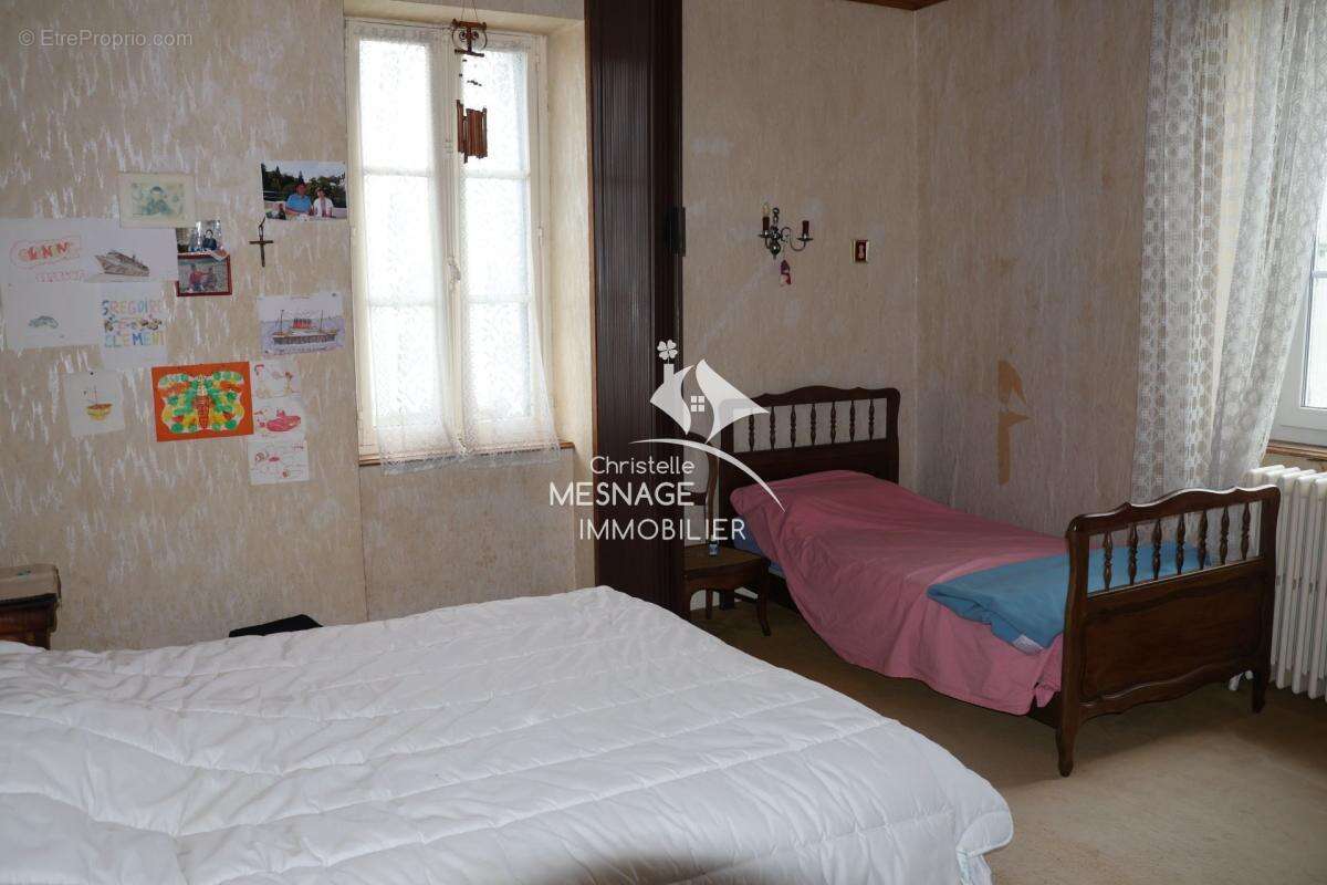 Maison à SAINT-PIERRE-DE-PLESGUEN