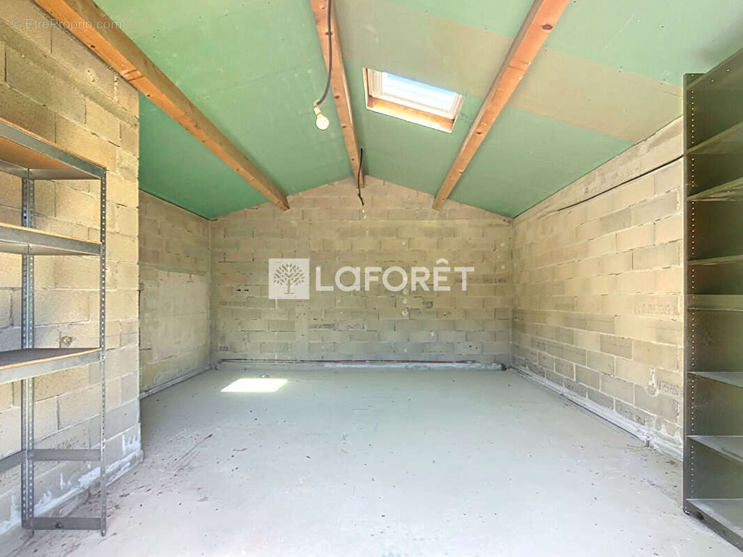 Maison à CUGES-LES-PINS