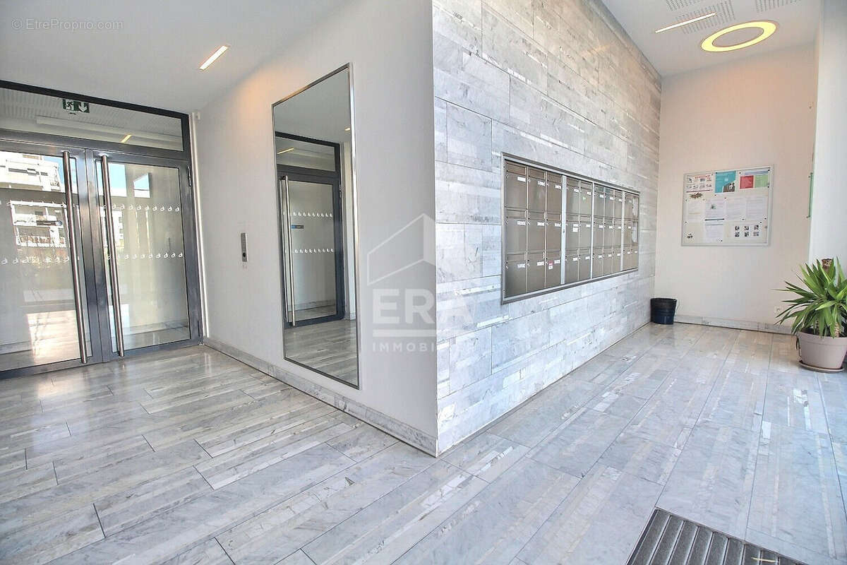 Appartement à VELIZY-VILLACOUBLAY